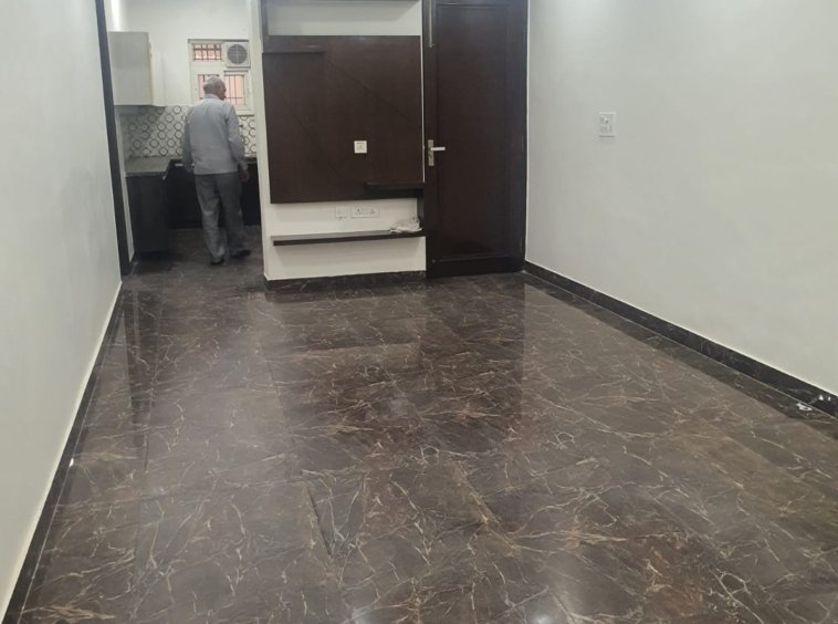 Front view of fully extended 4 BHK DDA MIG Flat on ground floor in C1A Block, Janakpuri