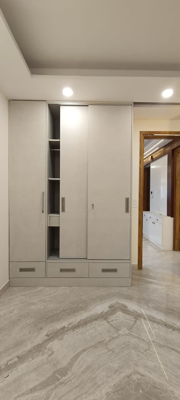 Newly built 3 BHK corner builder floor on upper ground with lift and car parking