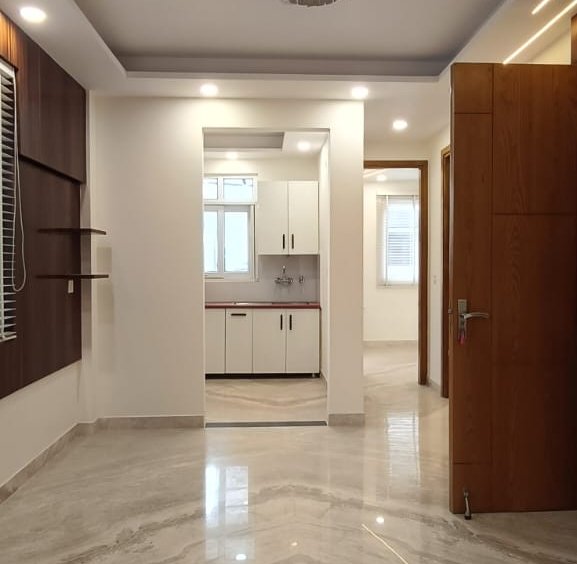 Newly built 3 BHK corner builder floor on upper ground with lift and car parking
