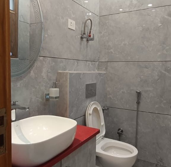 Newly built 3 BHK corner builder floor on upper ground with lift and car parking