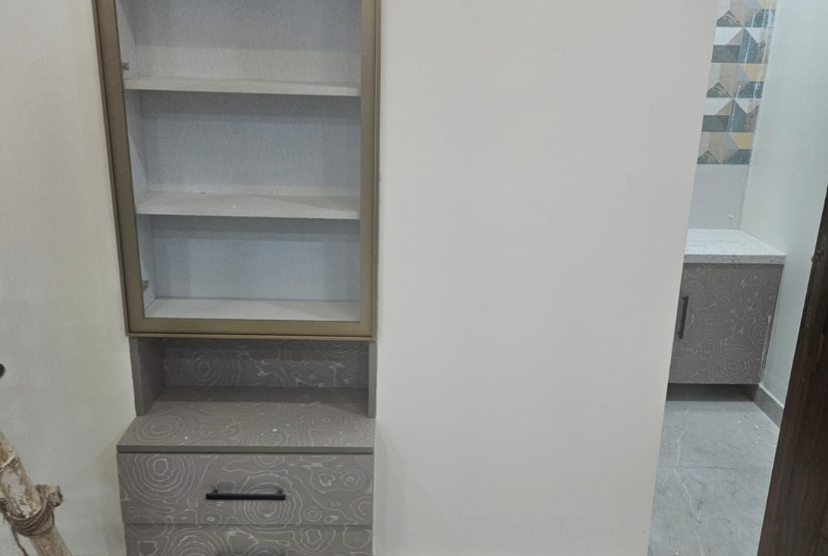 Newly Renovated 4 BHK Ground Floor DDA MIG Flat for Sale in C1A Block Janakpuri – Corner Property @ ₹2.1 Cr