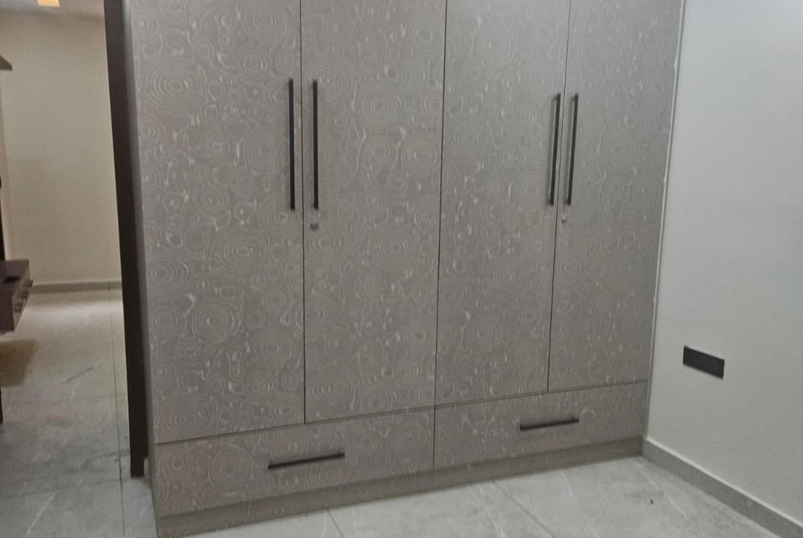 Newly Renovated 4 BHK Ground Floor DDA MIG Flat for Sale in C1A Block Janakpuri – Corner Property @ ₹2.1 Cr