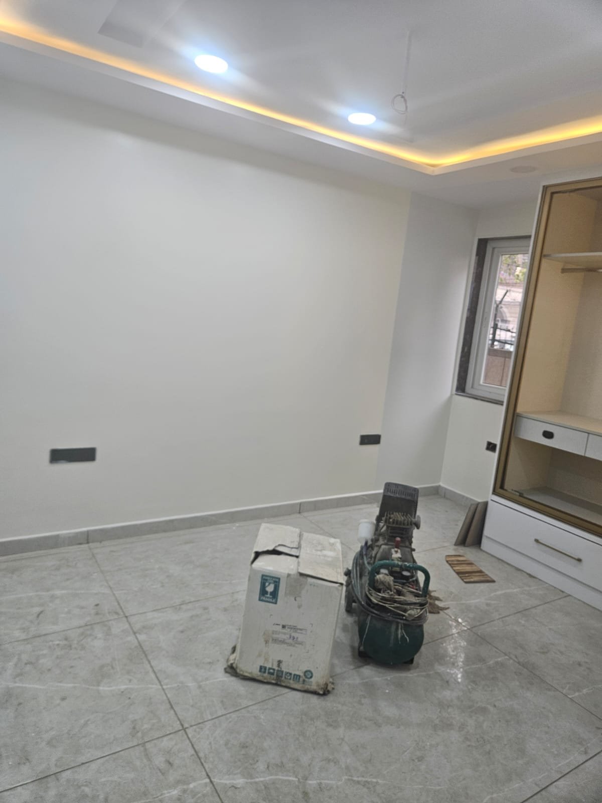 Newly Renovated 4 BHK Ground Floor DDA MIG Flat for Sale in C1A Block Janakpuri – Corner Property