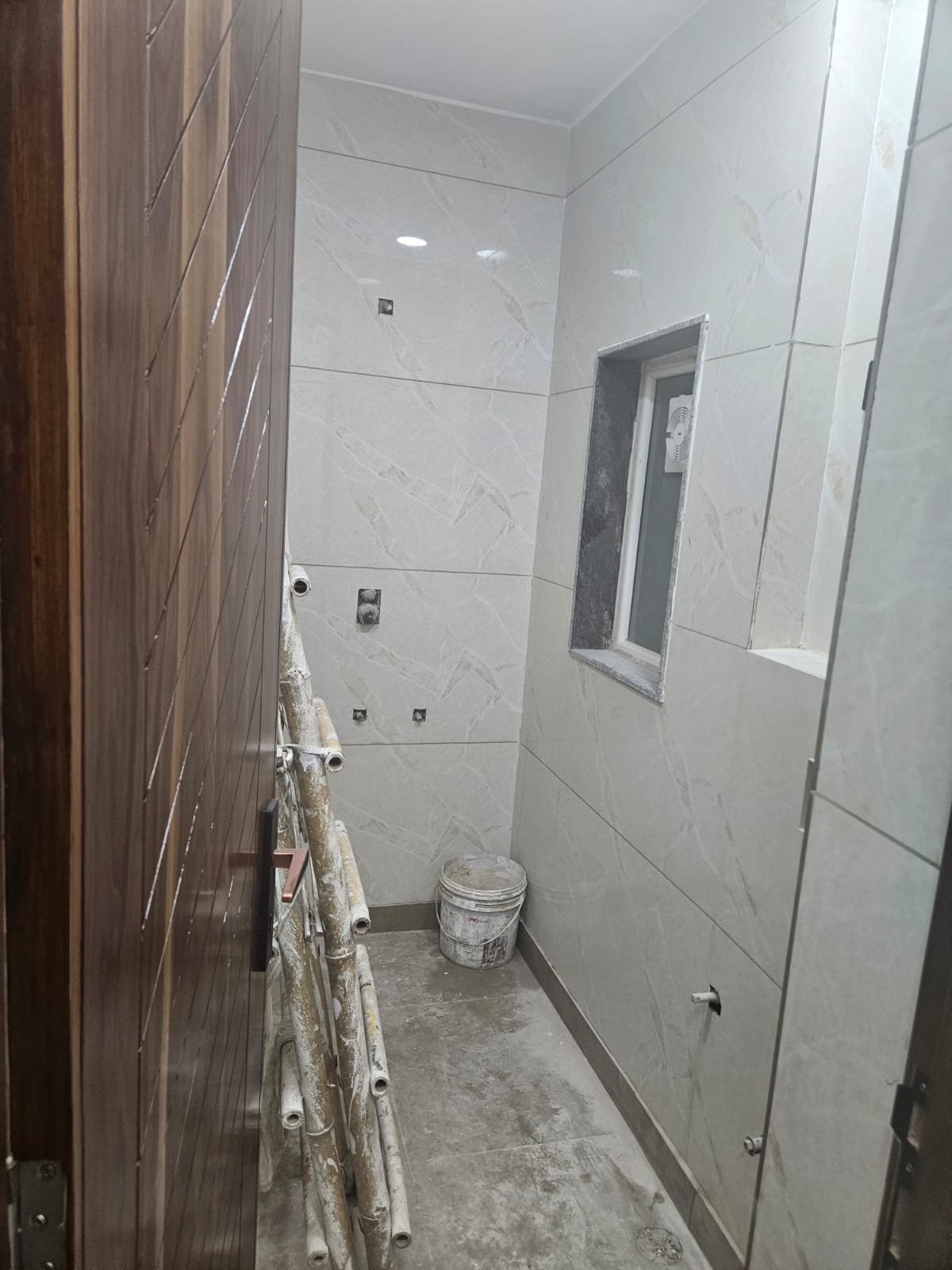 Newly Renovated 4 BHK Ground Floor DDA MIG Flat for Sale in C1A Block Janakpuri – Corner Property