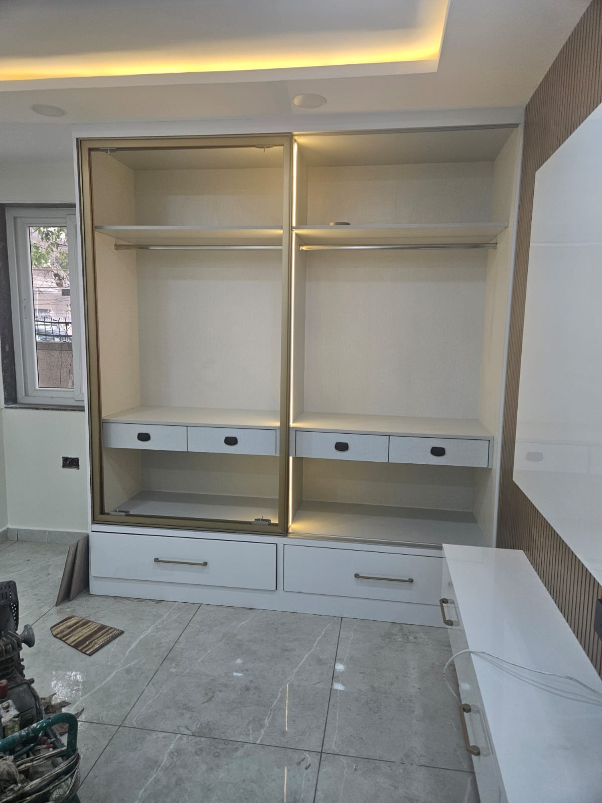 Newly Renovated 4 BHK Ground Floor DDA MIG Flat for Sale in C1A Block Janakpuri – Corner Property