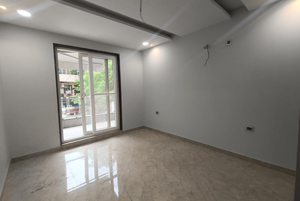 Newly Renovated 3 BHK DDA MIG Flat for Sale in B3B Block Janakpuri – First Floor, Corner Unit with Dual Balconies