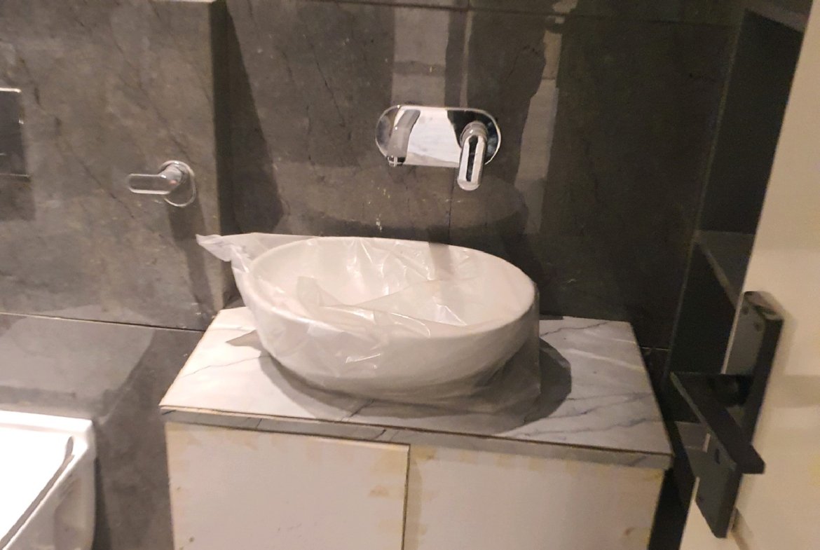 3 BHK DDA MIG Flat for Sale in Janakpuri C4A Block | Newly Renovated Corner Property