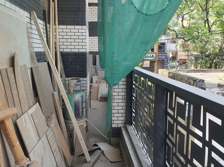 Newly renovated 3 BHK DDA MIG Flat for sale in Janakpuri C4A Block. Corner property on the first floor with 3 washrooms, modular kitchen, and excellent ventilation. Perfect ready-to-move family home.