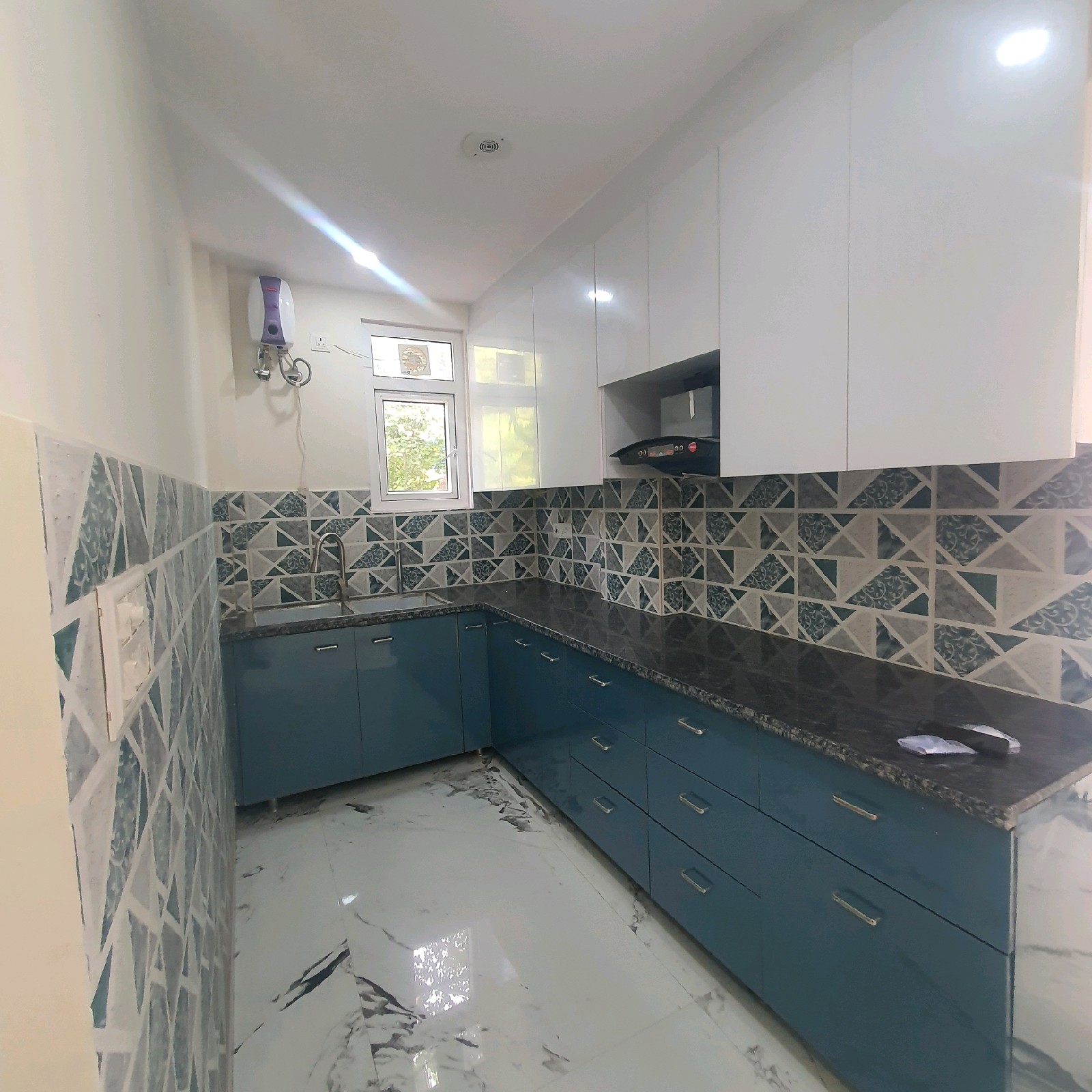 Newly Built 3 BHK Corner Builder Floor with Lift & Car Parking in C5A Block, Janakpuri