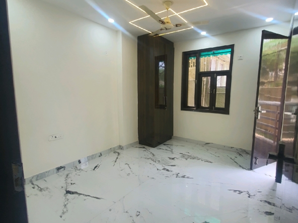 Newly Built 3 BHK Corner Builder Floor with Lift & Car Parking in C5A Block, Janakpuri