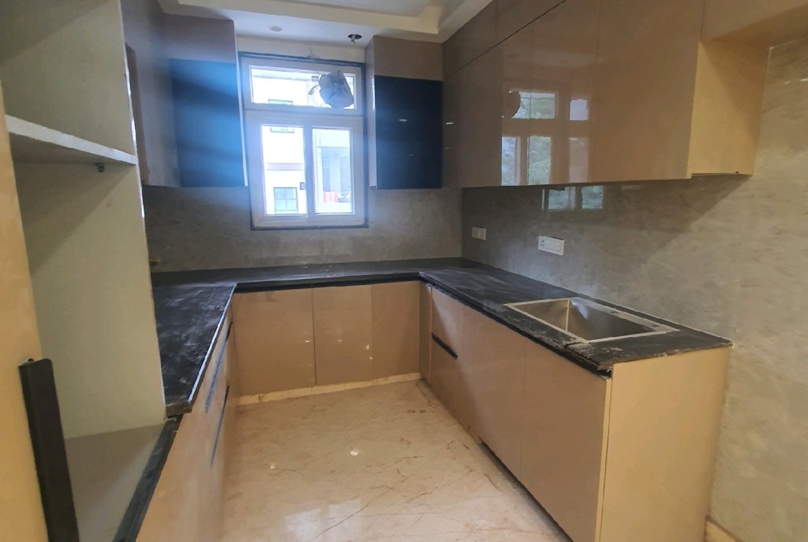 Newly Built 3 BHK Builder Floor with Lift & Stilt Parking in C2 Block, Janakpuri (West Facing)