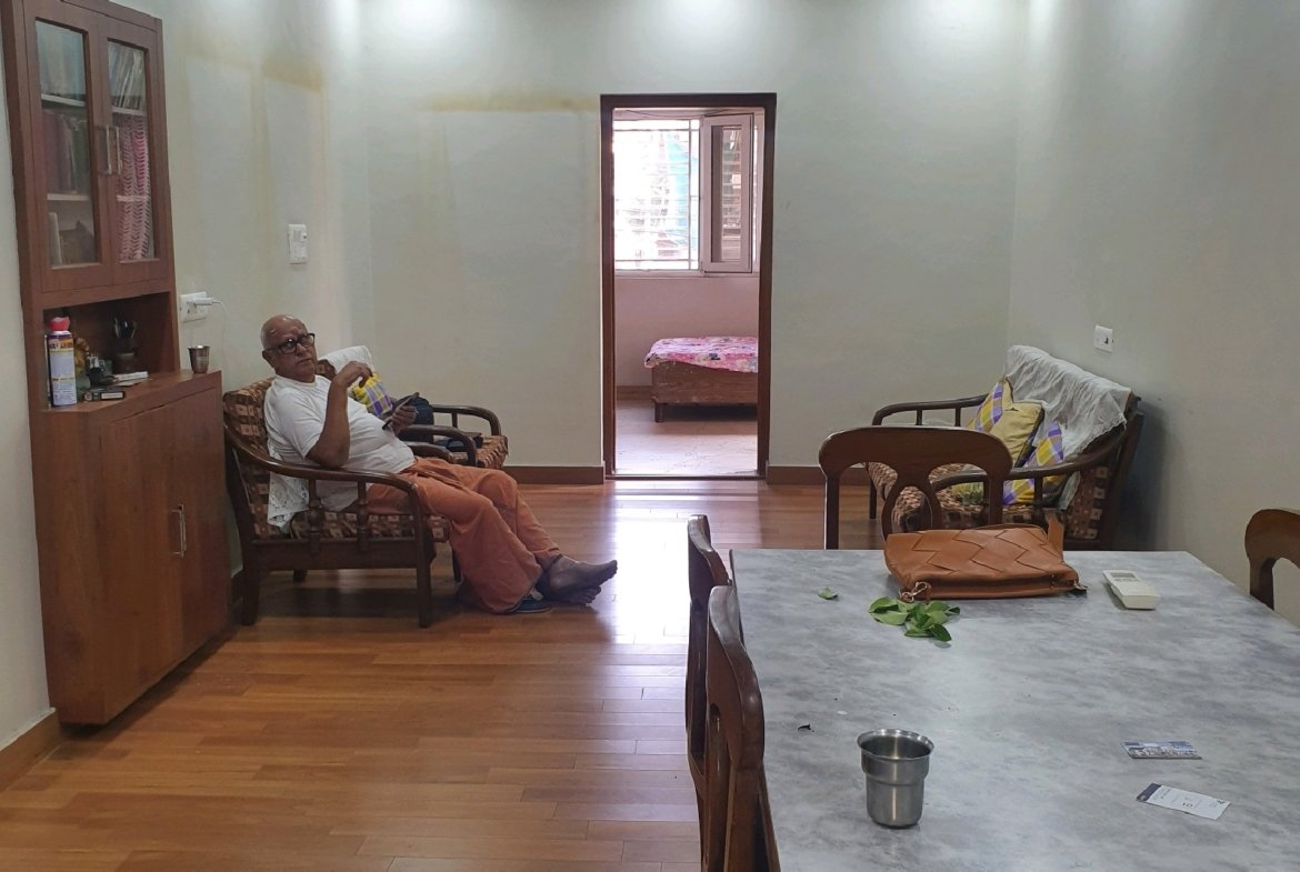 Spacious 3 BHK Fully Extended DDA MIG Flat in C4A Block, Janakpuri