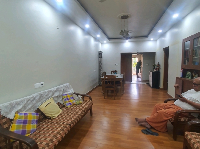 Spacious 3 BHK Fully Extended DDA MIG Flat in C4A Block, Janakpuri