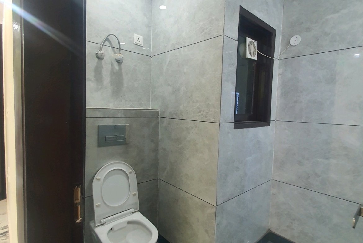 Newly Built 3 BHK Corner Builder Floor with Lift & Car Parking in C5A Block, Janakpuri