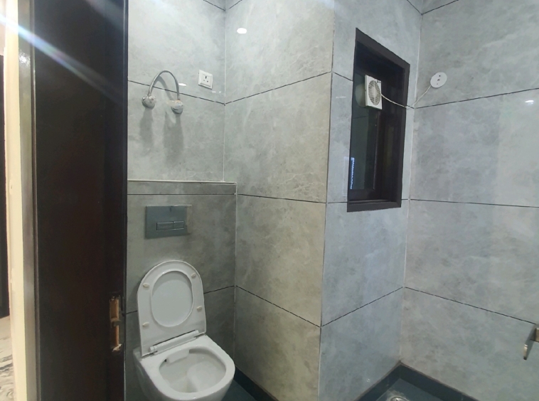 Newly Built 3 BHK Corner Builder Floor with Lift & Car Parking in C5A Block, Janakpuri