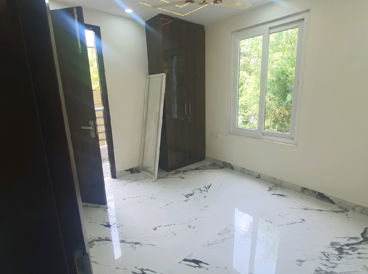 Newly Built 3 BHK Corner Builder Floor with Lift & Car Parking in C5A Block, Janakpuri