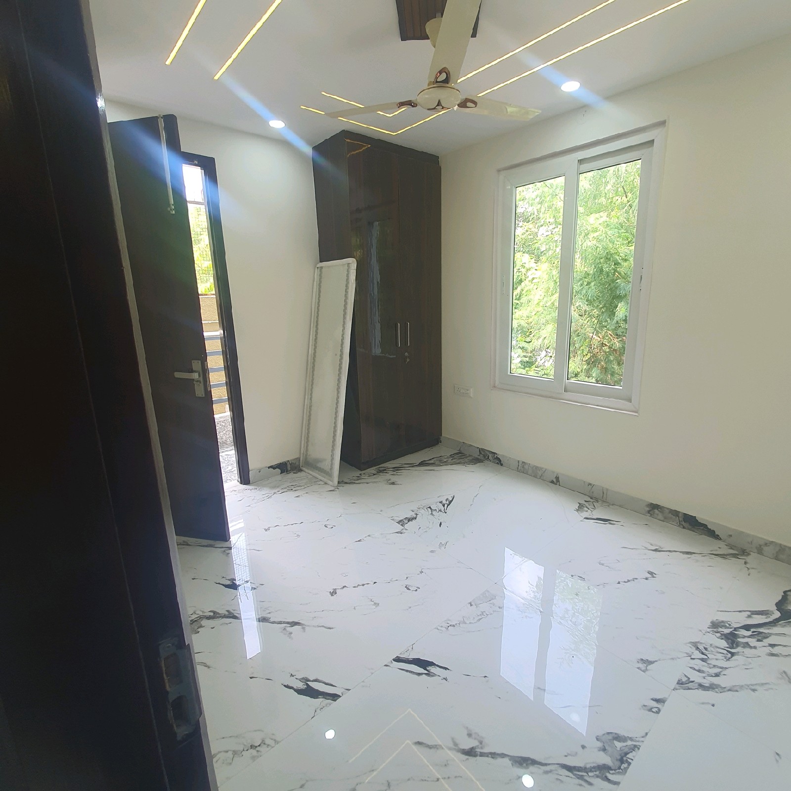 Newly Built 3 BHK Corner Builder Floor with Lift & Car Parking in C5A Block, Janakpuri