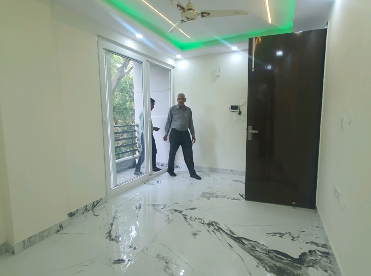 Newly Built 3 BHK Corner Builder Floor with Lift & Car Parking in C5A Block, Janakpuri