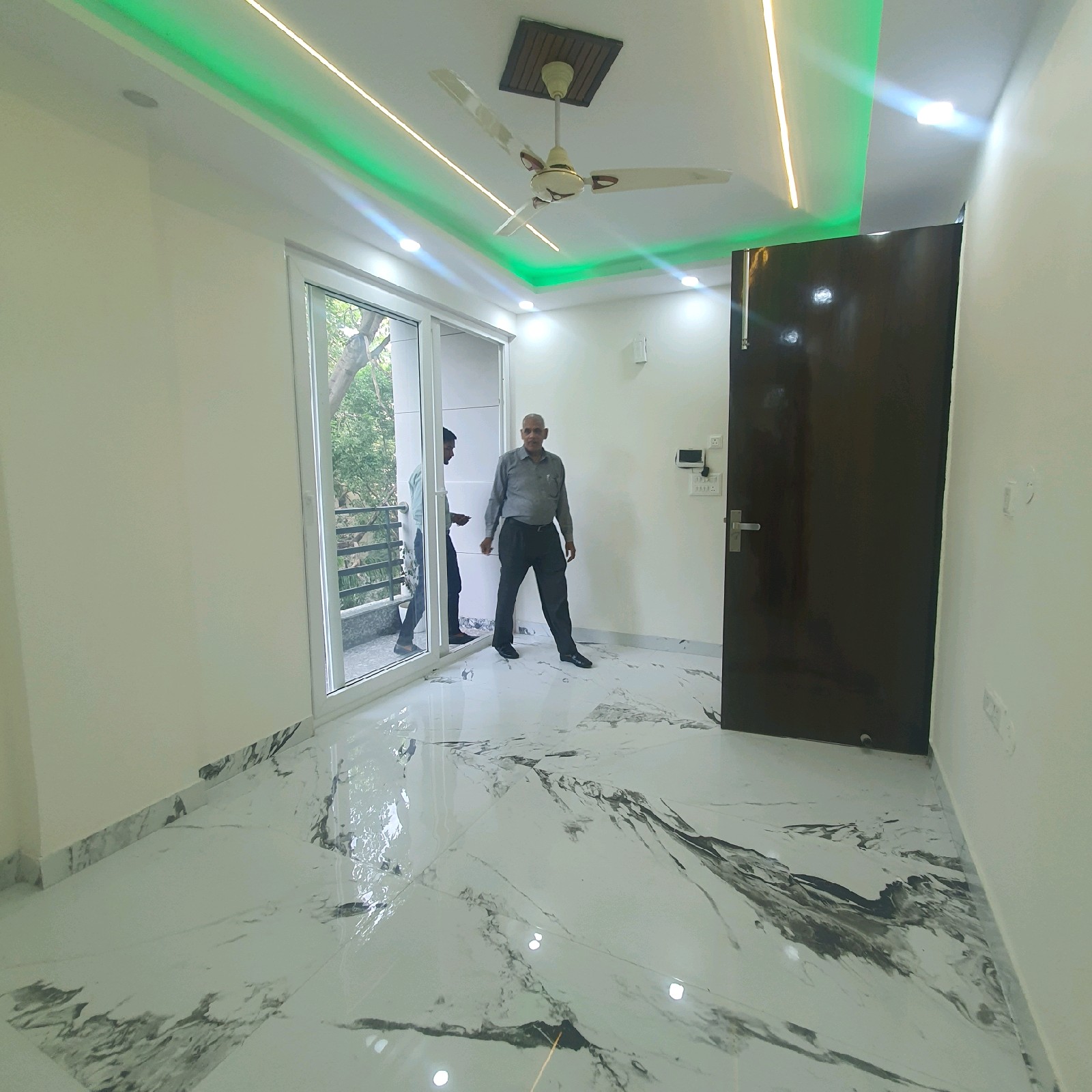 Newly Built 3 BHK Corner Builder Floor with Lift & Car Parking in C5A Block, Janakpuri