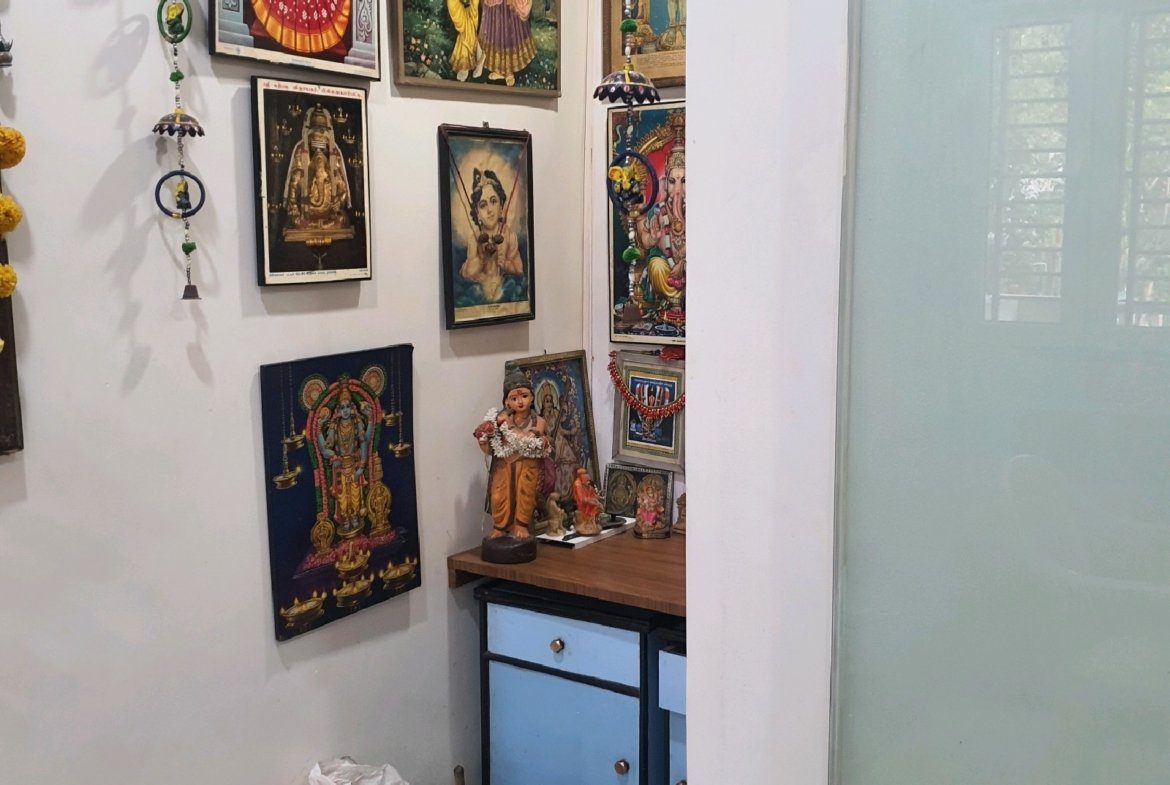 Spacious 3 BHK Fully Extended DDA MIG Flat in C4A Block, Janakpuri