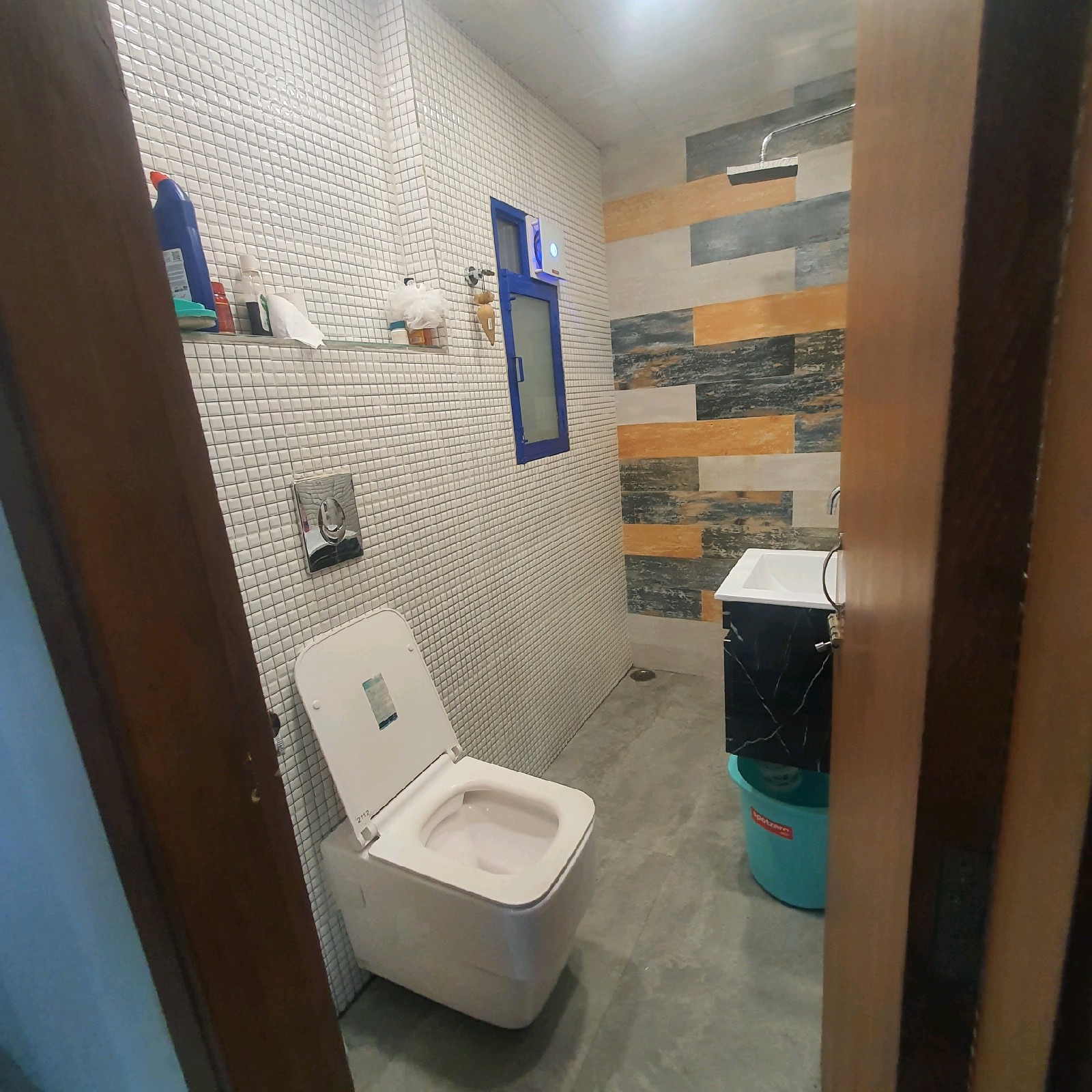 Spacious 3 BHK Fully Extended DDA MIG Flat in C4A Block, Janakpuri