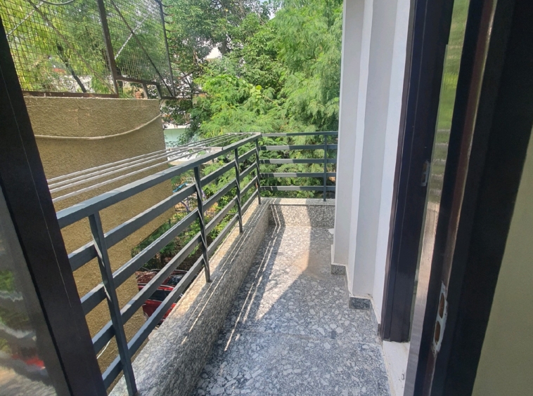 Newly Built 3 BHK Corner Builder Floor with Lift & Car Parking in C5A Block, Janakpuri