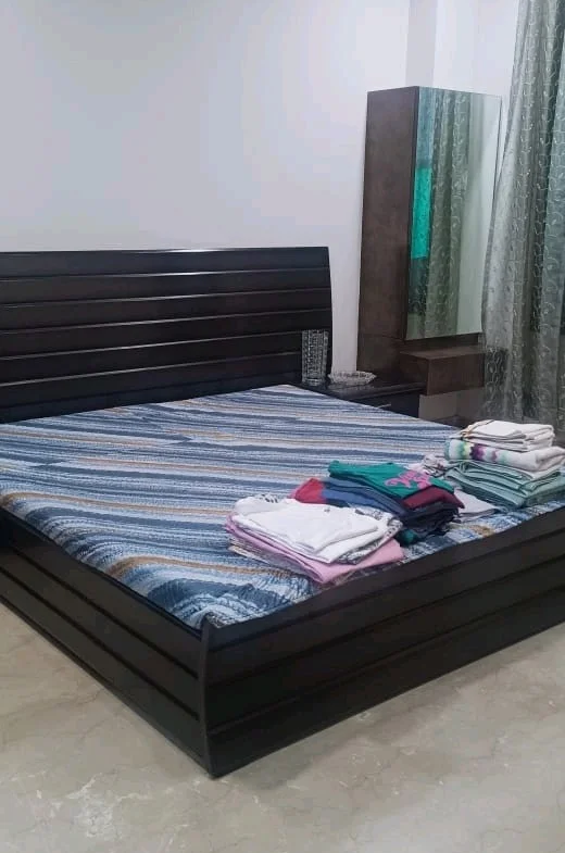 265 Gaj Upper Ground Floor for Sale in B1 Block Janakpuri – 4 BHK