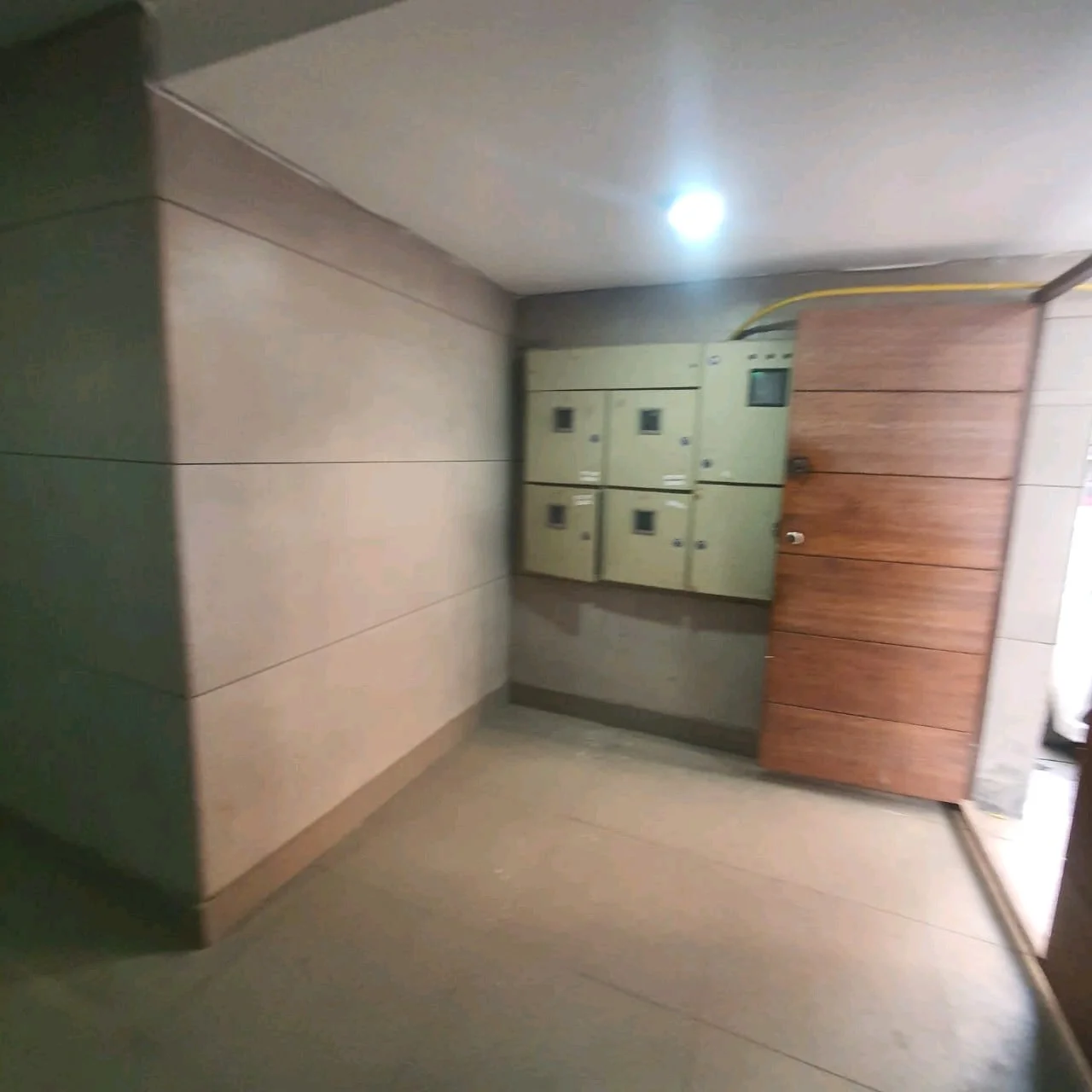 80 Gaj top-floor corner builder floor with 2 BHK on third floor and 1 BHK on roof in C4F Block Janakpuri.