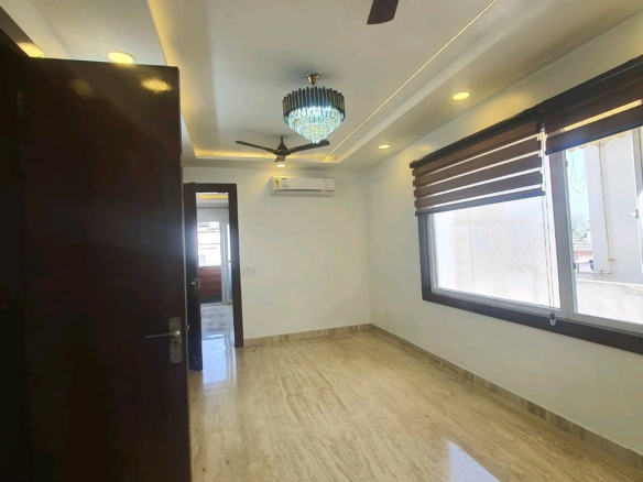 80 Gaj top-floor corner builder floor with 2 BHK on third floor and 1 BHK on roof in C4F Block Janakpuri.