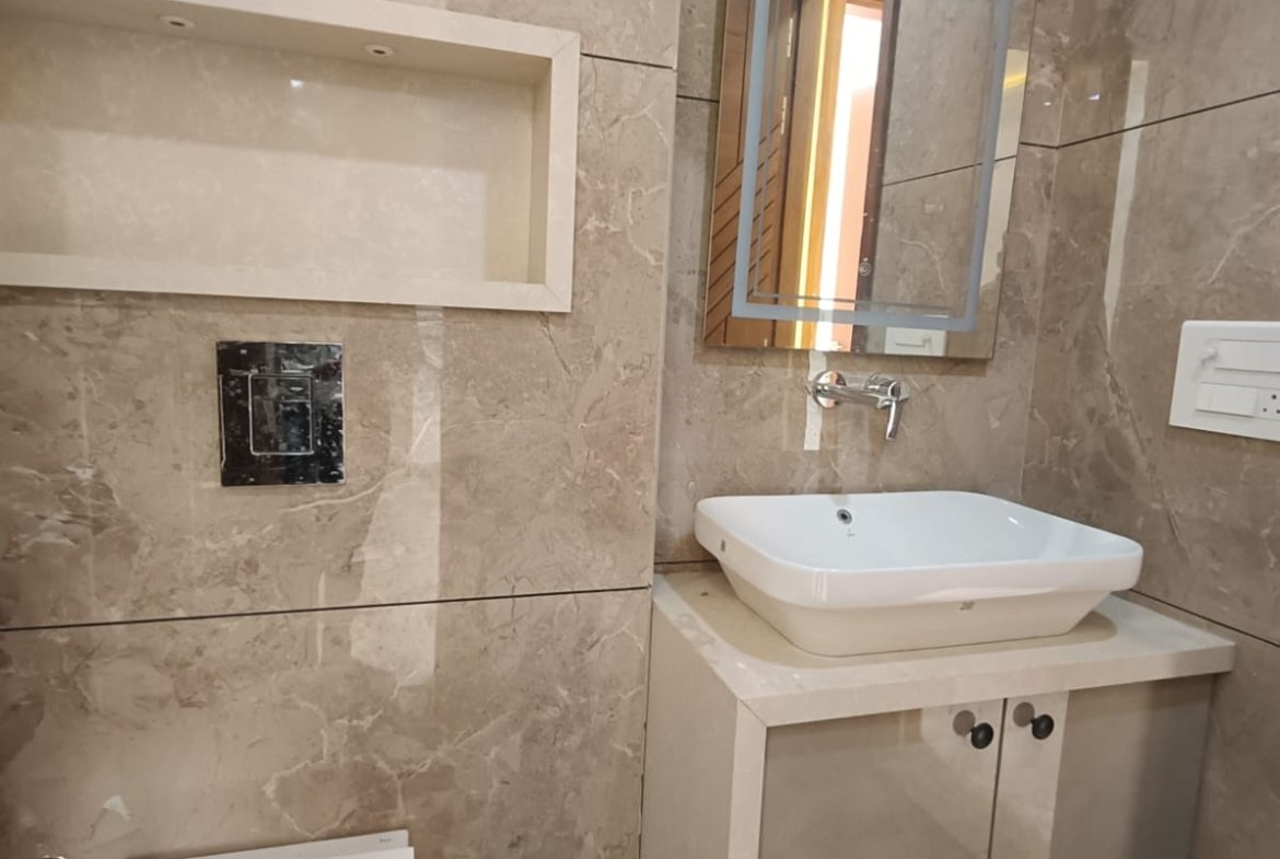 150 Gaj Brand New 3 BHK Builder Floor for Sale in C2 Block Janakpuri – 1st Floor