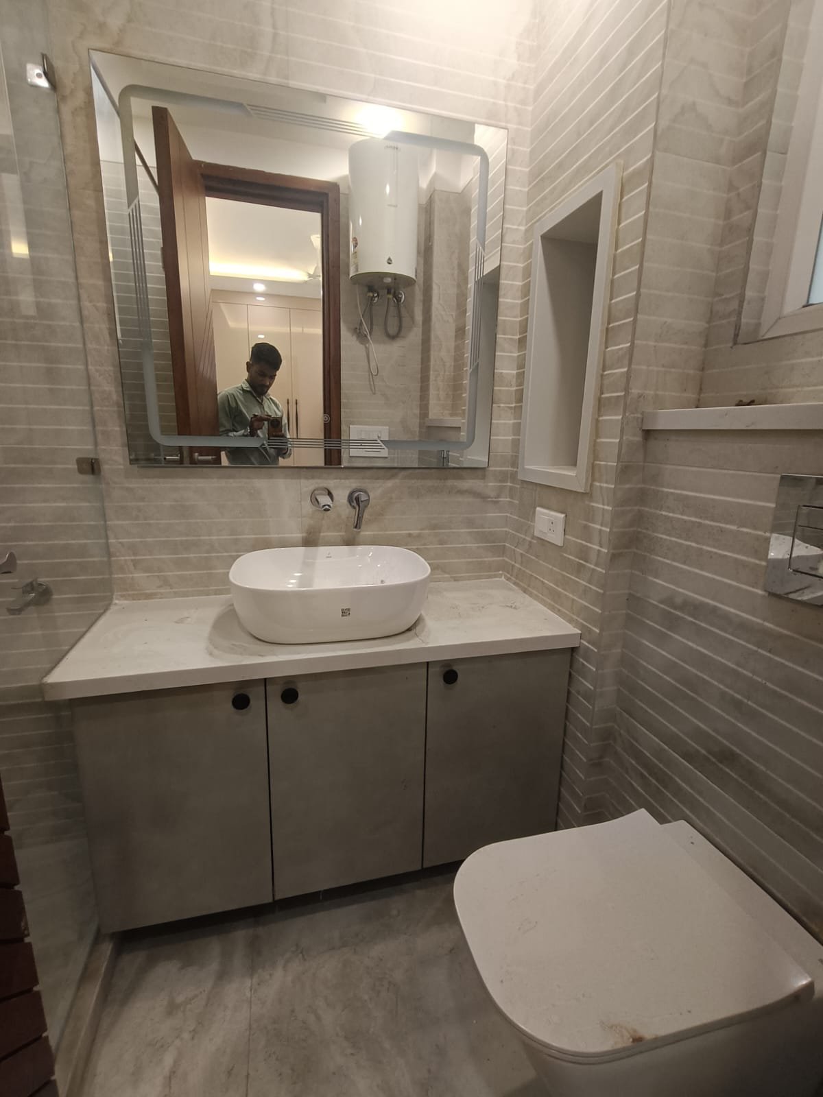 150 Gaj Brand New 3 BHK Builder Floor for Sale in C2 Block Janakpuri – 1st Floor