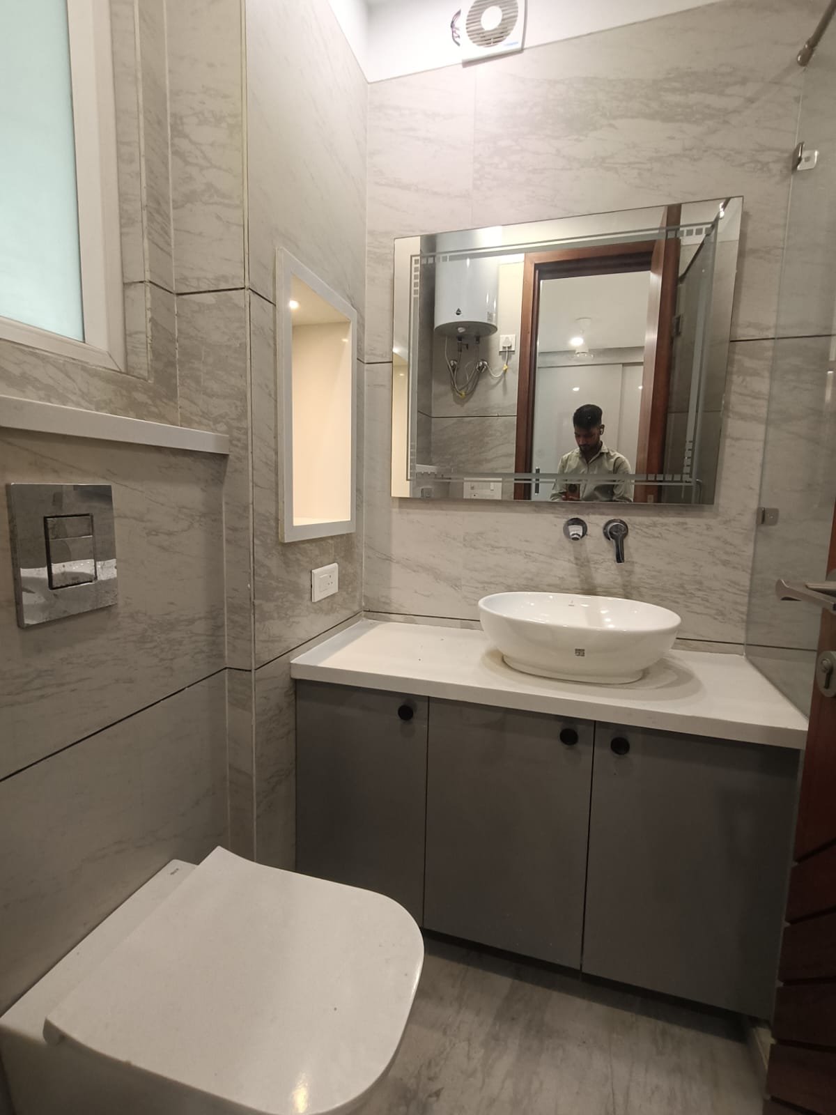 150 Gaj Brand New 3 BHK Builder Floor for Sale in C2 Block Janakpuri – 1st Floor