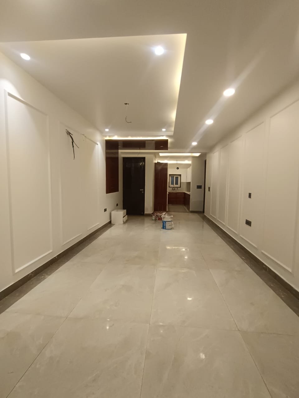 BIG MIG 3 BHK Ground Floor Flat for Sale in C2B Block Janakpuri