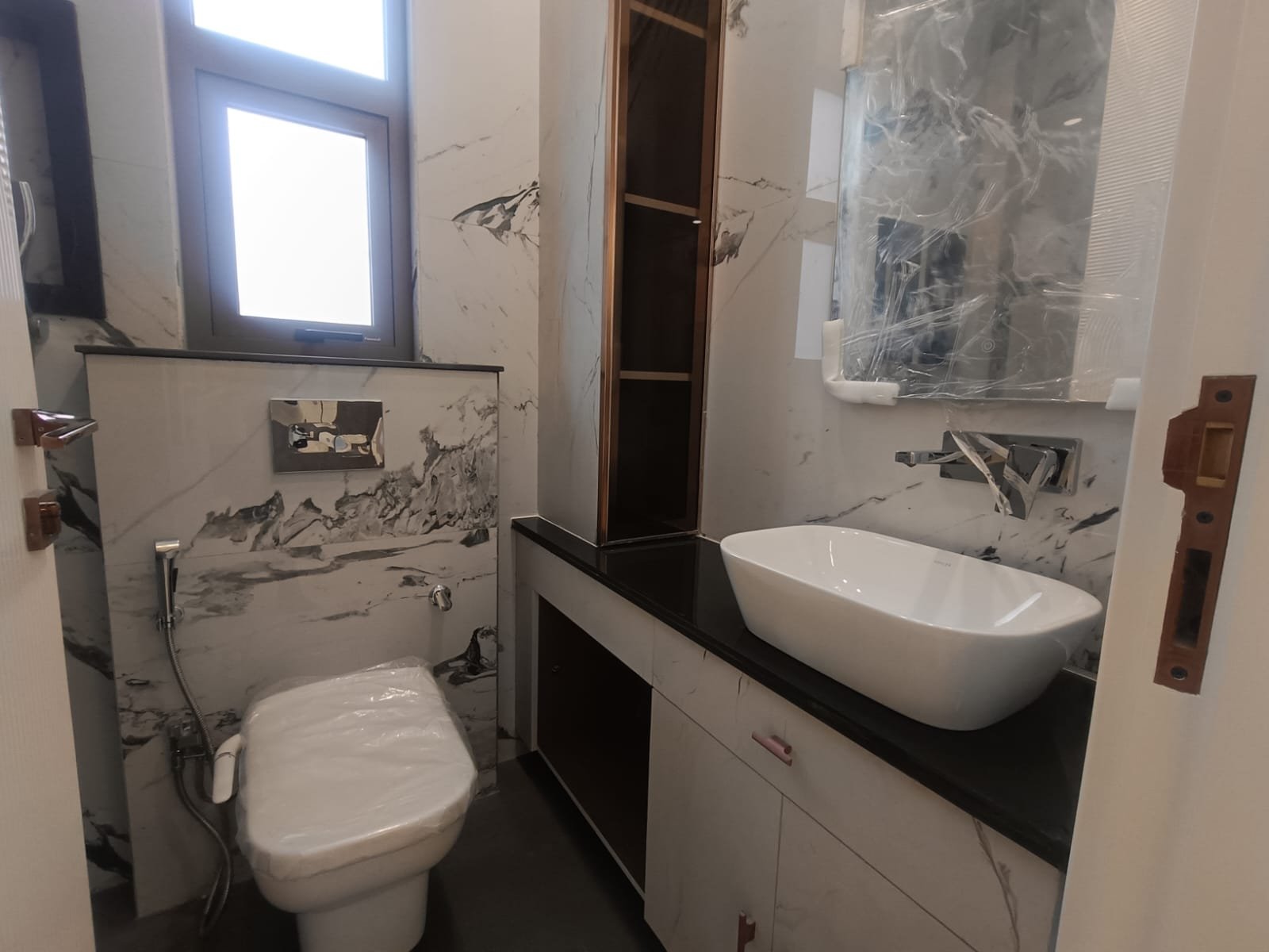 150 Gaj Brand New South-Facing 3 BHK Builder Floor for Sale – ₹3.25 Cr