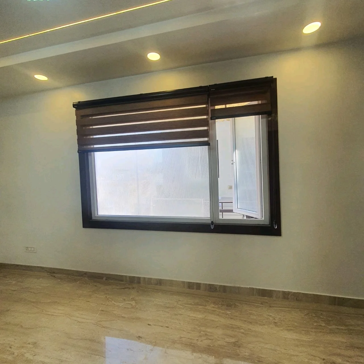 80 Gaj top-floor corner builder floor with 2 BHK on third floor and 1 BHK on roof in C4F Block Janakpuri.