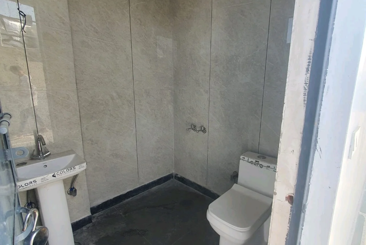 2 BHK Builder Floor for Sale in C4F Block Janakpuri | Top Floor with Roof Rights