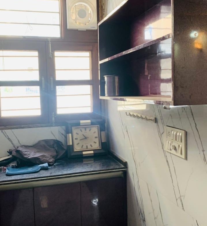 2 BHK Fully Furnished Ground Floor for Rent in C4H Block Janakpuri