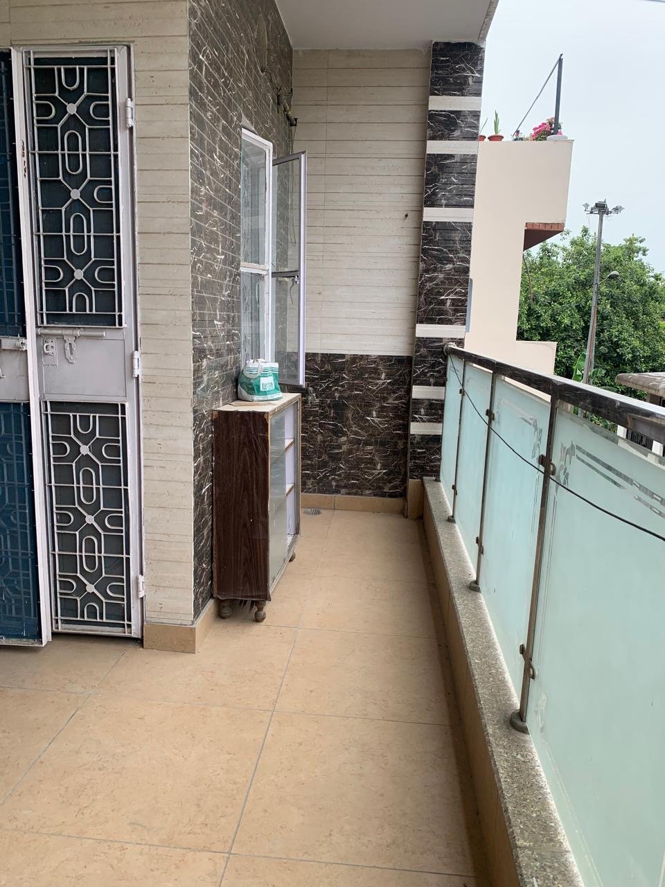 Modern 2 BHK for Rent in C4H Block, Janakpuri | Park Views, Ideal for Families Modern 2 BHK for Rent in C4H Block, Janakpuri | Park Views, Ideal for Families
