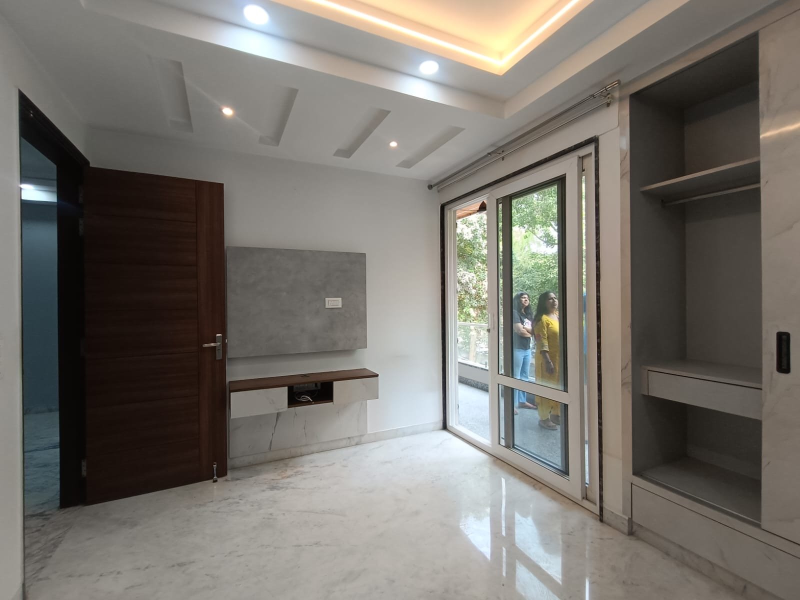 Premium 150 Gaj builder floors for rent in B1 Block Janakpuri with two units available in the same building at ₹55,000 per month. Premium 150 Gaj builder floors for rent in B1 Block Janakpuri with two units available in the same building at ₹55,000 per month.