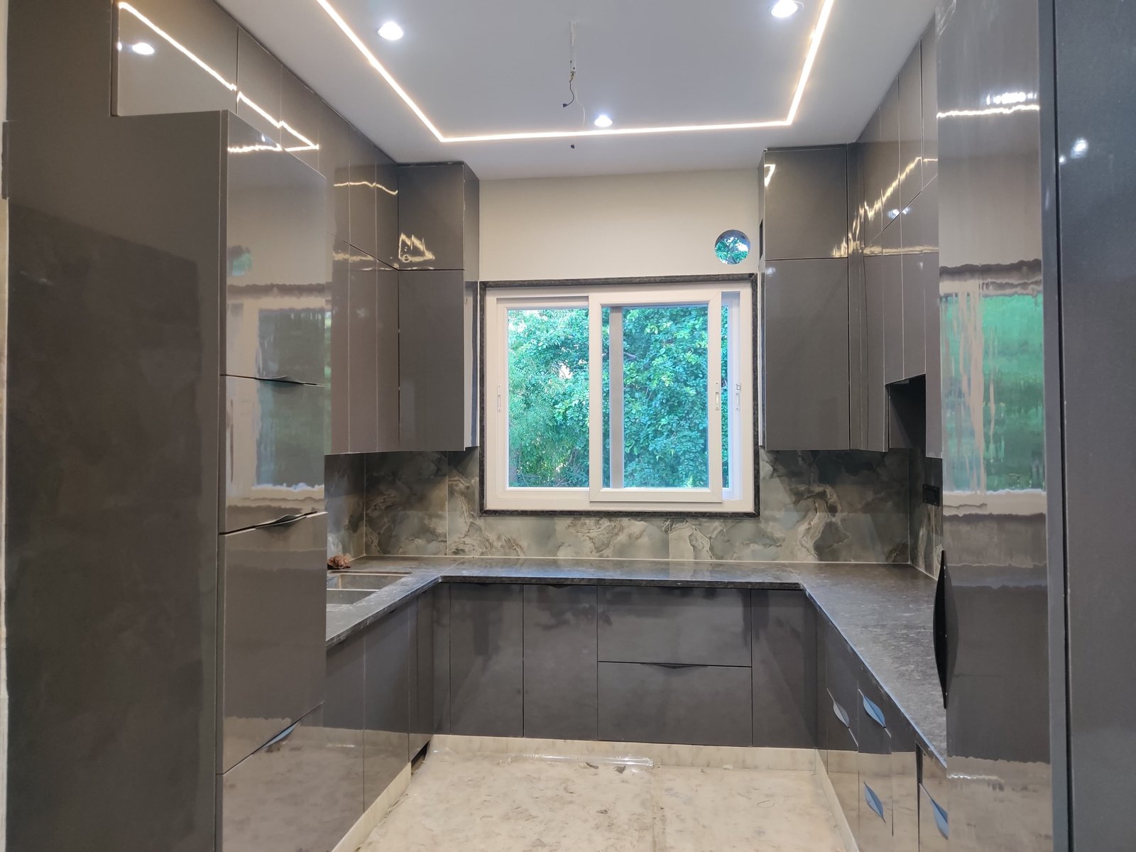 150 Gaj Builder Floor for Rent in C1 Block, Janakpuri – Park Facing | ₹60,000