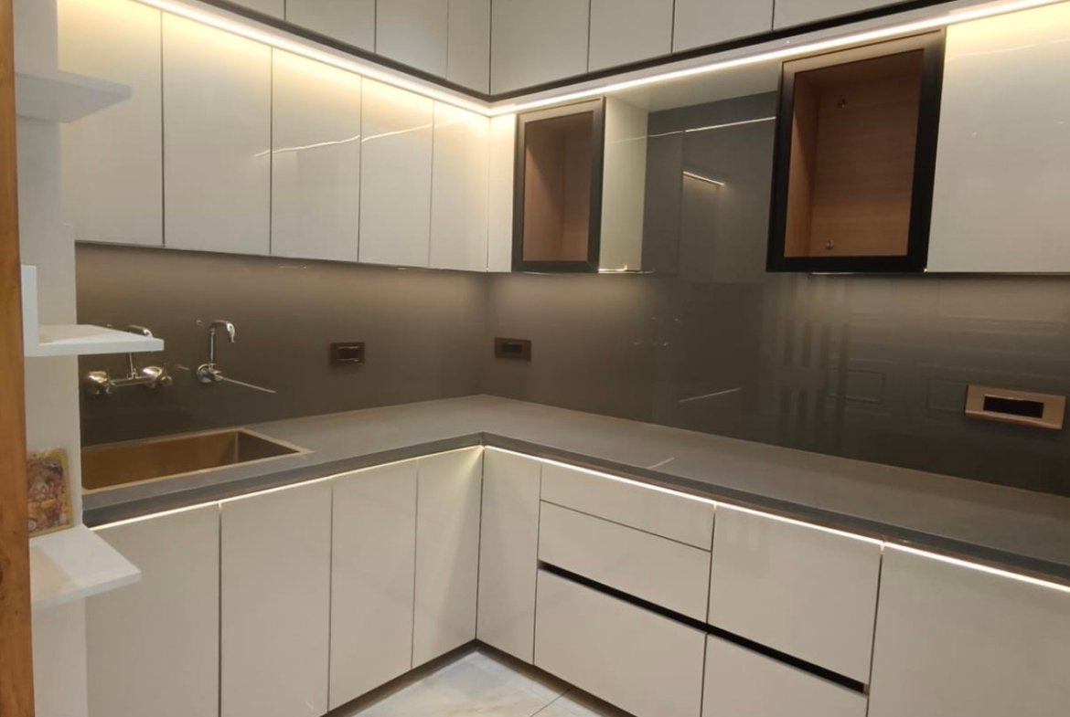 Buy newly renovated 3 BHK Ground Floor LIG Flat in C4G Block Janakpuri featuring premium interiors, top-end finishing, modular kitchen, modern washrooms, and prime West Delhi connectivity.