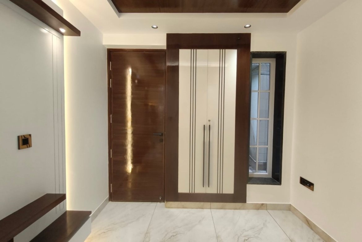 Buy newly renovated 3 BHK Ground Floor LIG Flat in C4G Block Janakpuri featuring premium interiors, top-end finishing, modular kitchen, modern washrooms, and prime West Delhi connectivity.