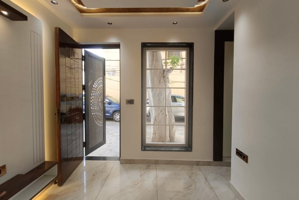 Buy newly renovated 3 BHK Ground Floor LIG Flat in C4G Block Janakpuri featuring premium interiors, top-end finishing, modular kitchen, modern washrooms, and prime West Delhi connectivity.