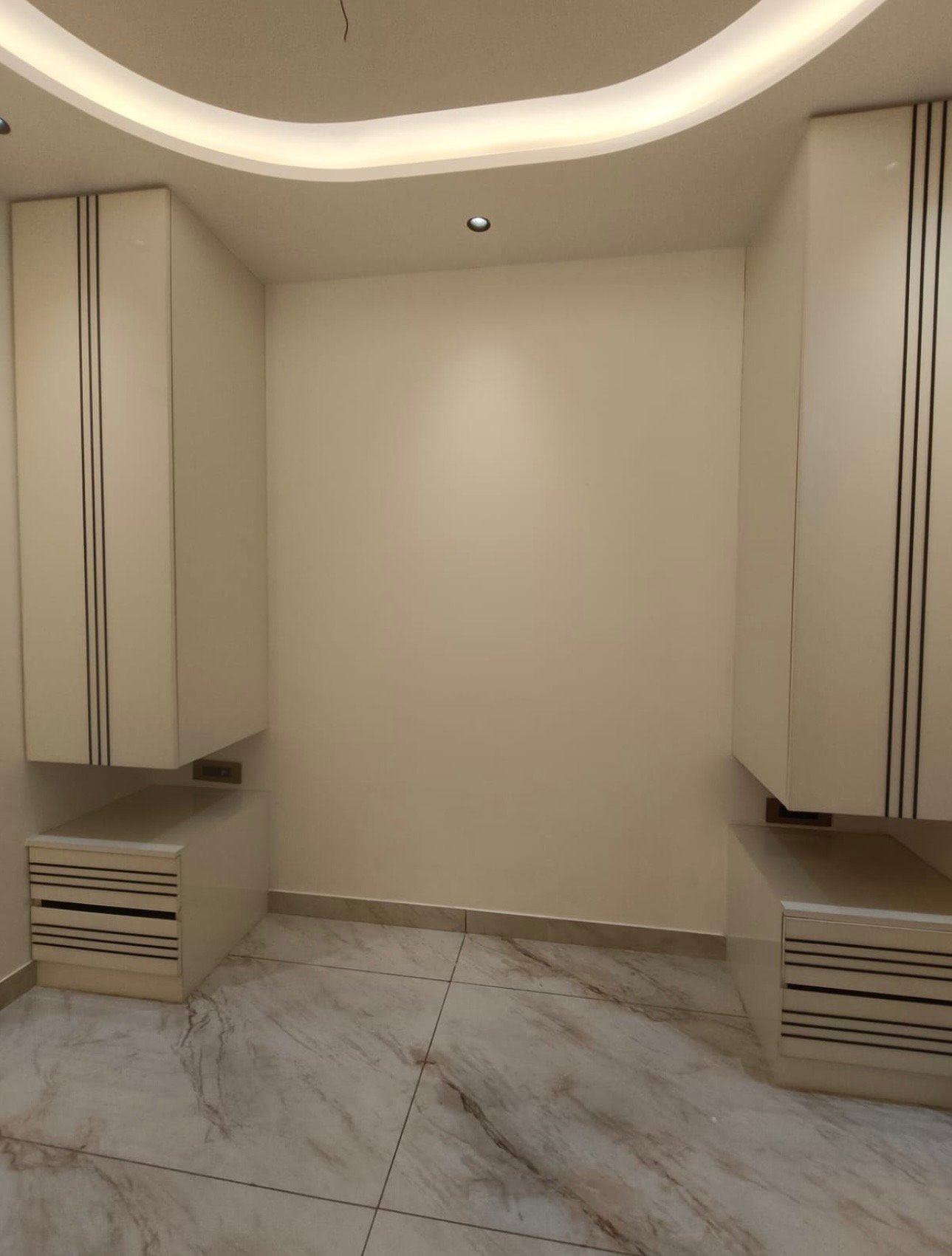 Buy newly renovated 3 BHK Ground Floor LIG Flat in C4G Block Janakpuri featuring premium interiors, top-end finishing, modular kitchen, modern washrooms, and prime West Delhi connectivity. Buy newly renovated 3 BHK Ground Floor LIG Flat in C4G Block Janakpuri featuring premium interiors, top-end finishing, modular kitchen, modern washrooms, and prime West Delhi connectivity.