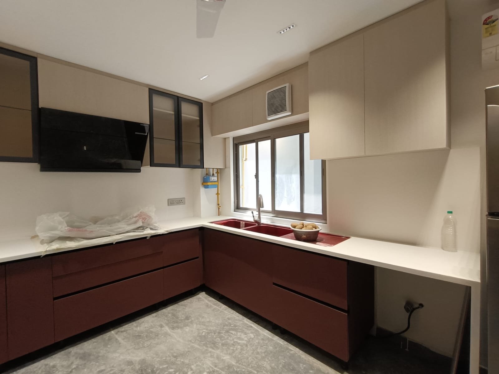 Luxury modular kitchen with Bosch appliances in Janakpuri builder floor