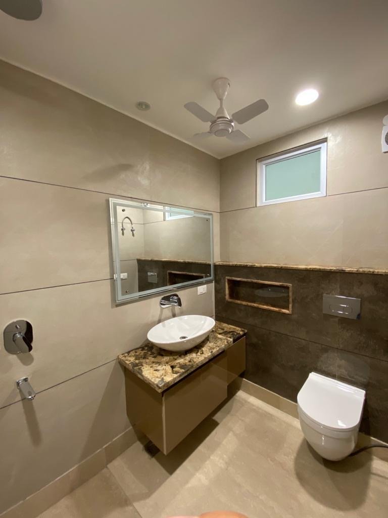 Brand-new unused 225 sq. yd. first-floor builder floor with lift and parking in prime C1 Block Janakpuri, available for ₹4.75 Cr.