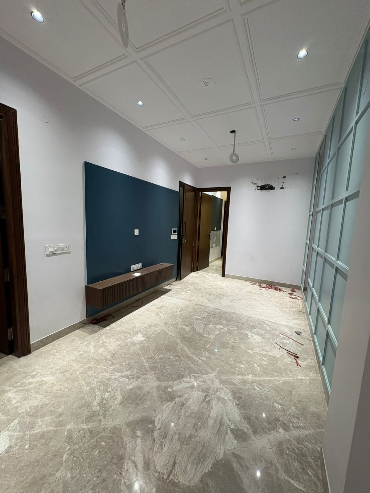 Brand-new 80 sq. yards 2 BHK builder floor for sale in Janakpuri. Located on the first floor with modern interiors and premium finishes. Asking price ₹1.35 Cr.