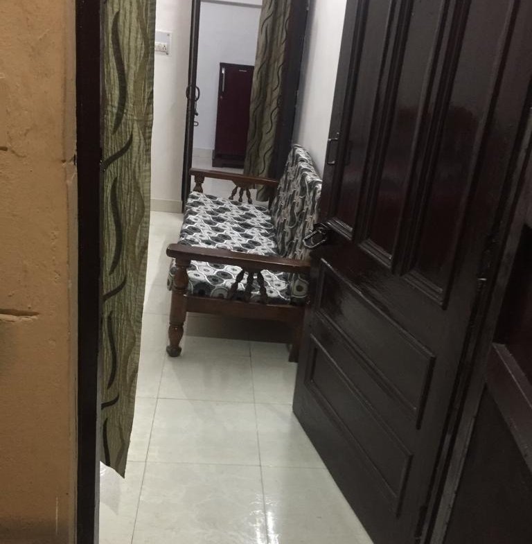 1 BHK fully furnished builder floor for rent in B2B Block Janakpuri. Ready-to-move property with modern furnishings, excellent connectivity, and prime location advantages.