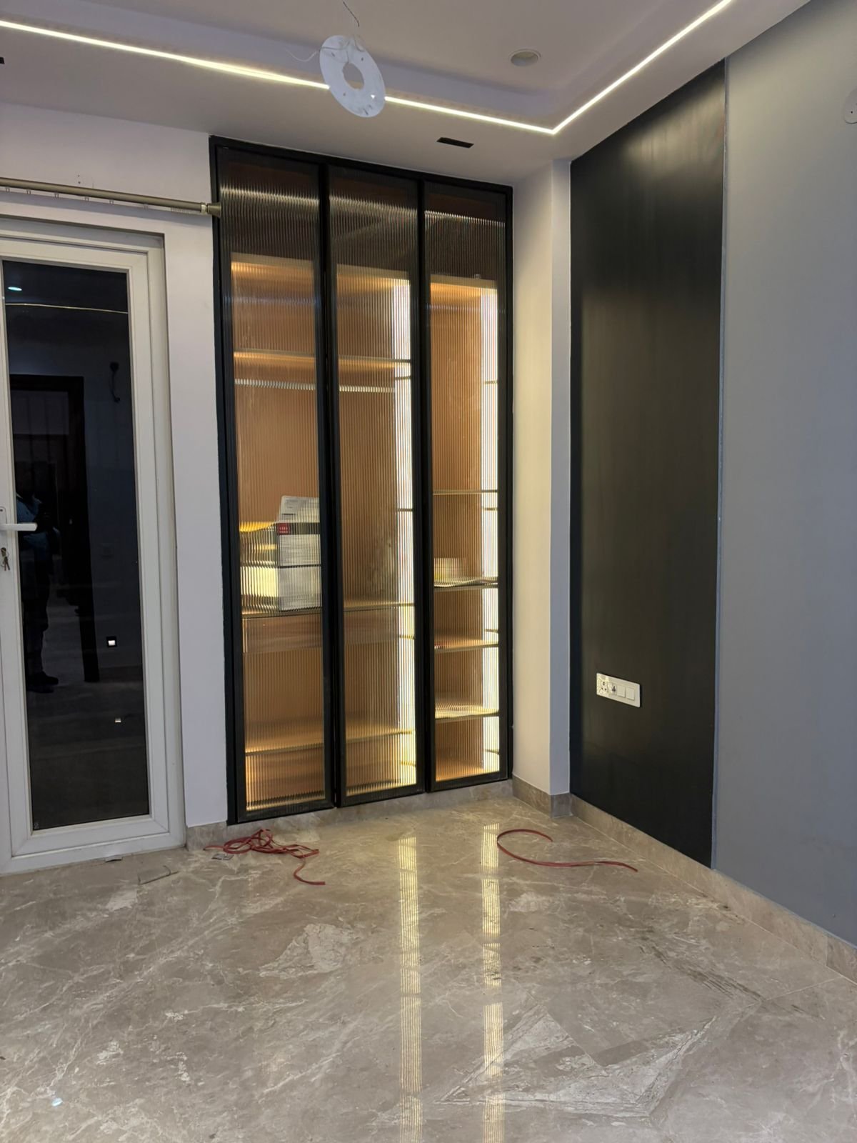 Brand-new 80 sq. yards 2 BHK builder floor for sale in Janakpuri. Located on the first floor with modern interiors and premium finishes. Asking price ₹1.35 Cr.